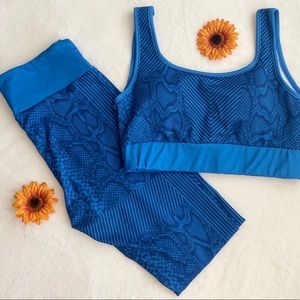 • Blue Snakeprint Set 💙